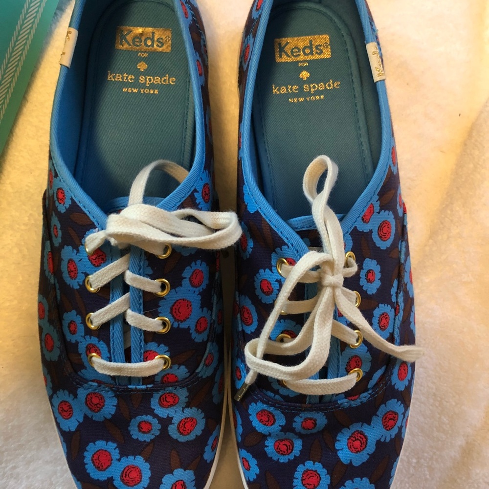 Keds designed by Kate Spade ♠️